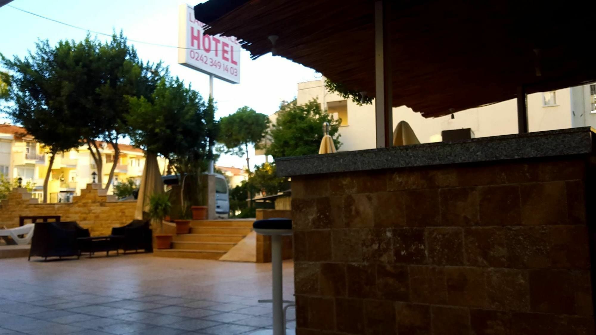 Lara Palace Hotel Antalya Kültér fotó
